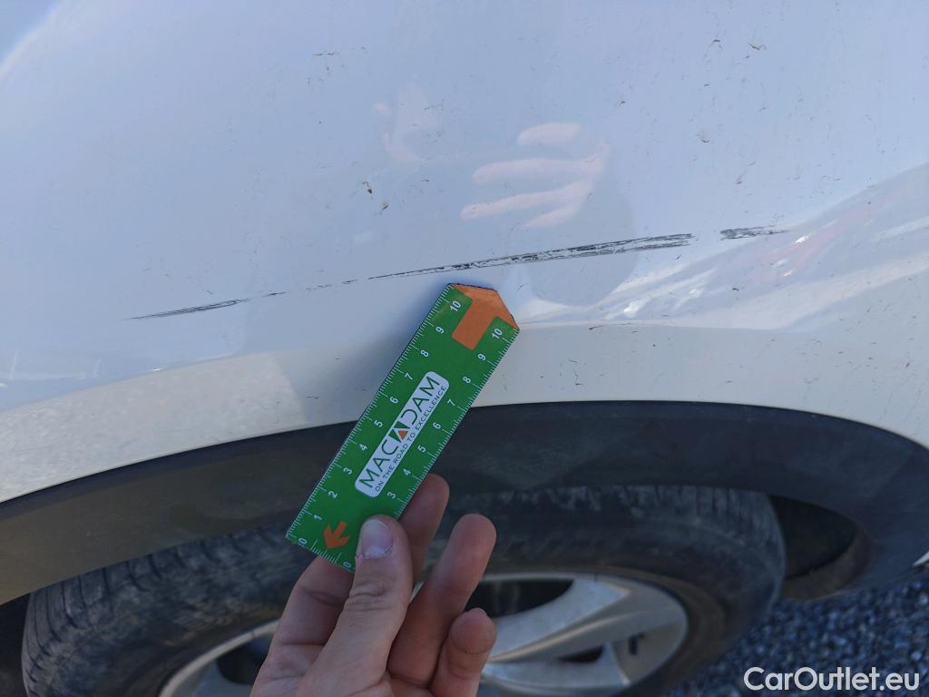  Opel   Grandland X OPEL Grandland / 2021 / 5P / 1.6 Turbo PHEV B.Edition Aut 165kW/22 #61