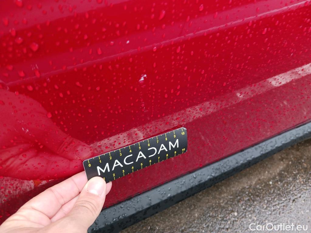  Toyota  C-HR TOYOTA  / 2019 / 5P / todoterreno 1.8 125H Active #6