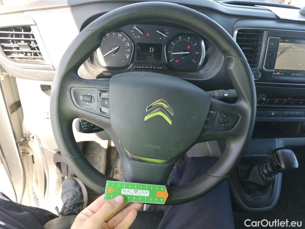  Citroen  Jumpy CITROEN  / 2016 / 4P / furgón Talla XS BlueHDi 120 S&S 6v CityVan #82