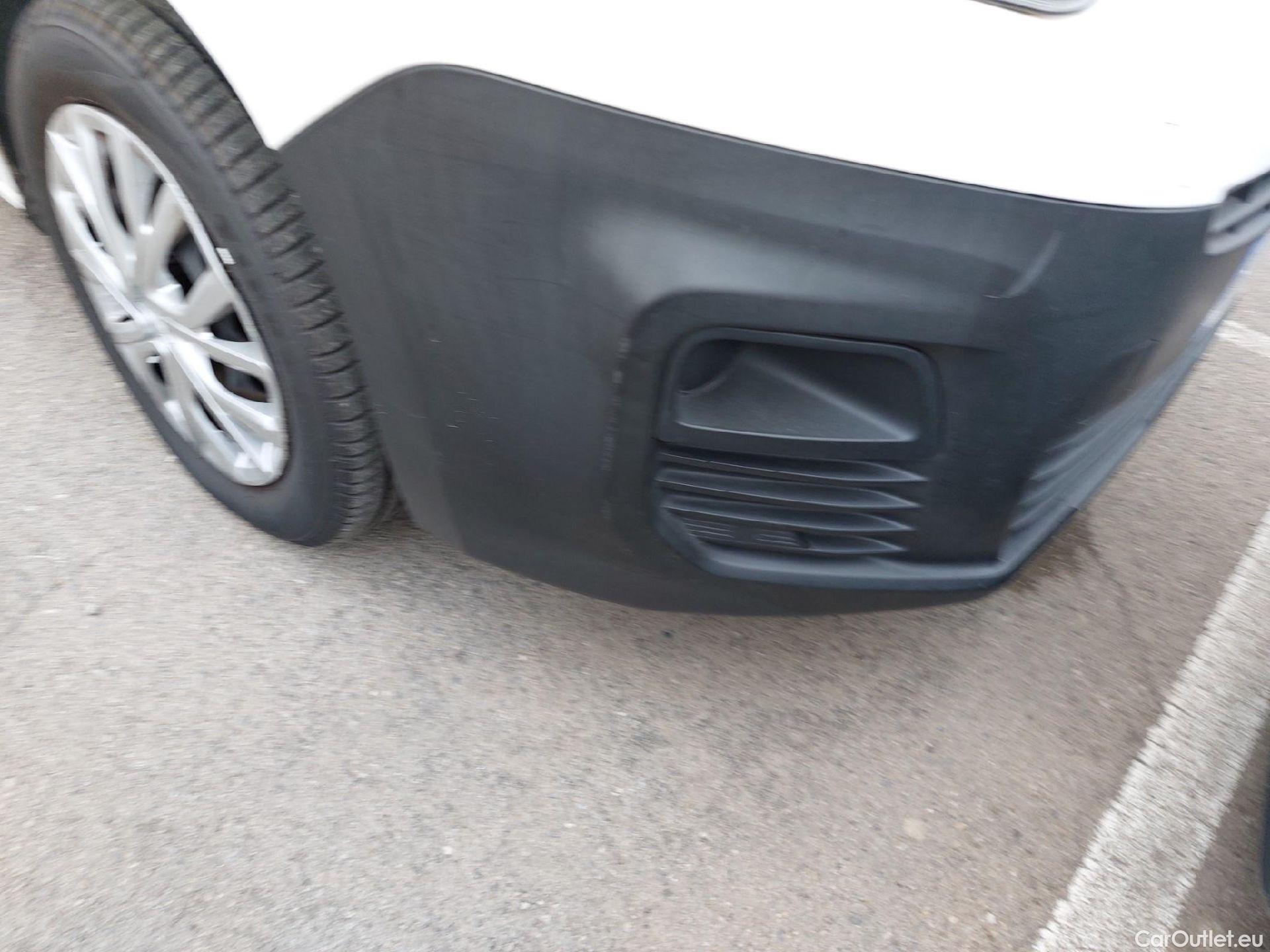  Citroen  Berlingo  Combi Live Pack M 1.5 BlueHDi 100CV MT6 E6d #5