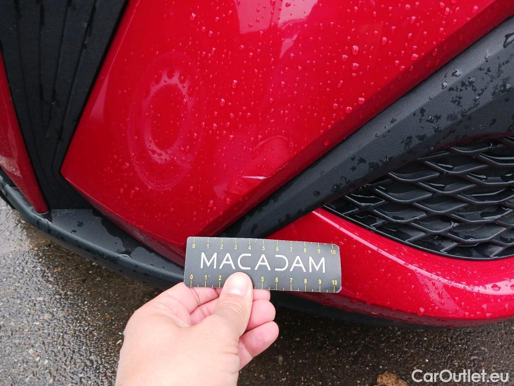  Toyota  C-HR TOYOTA  / 2019 / 5P / todoterreno 1.8 125H Active #16