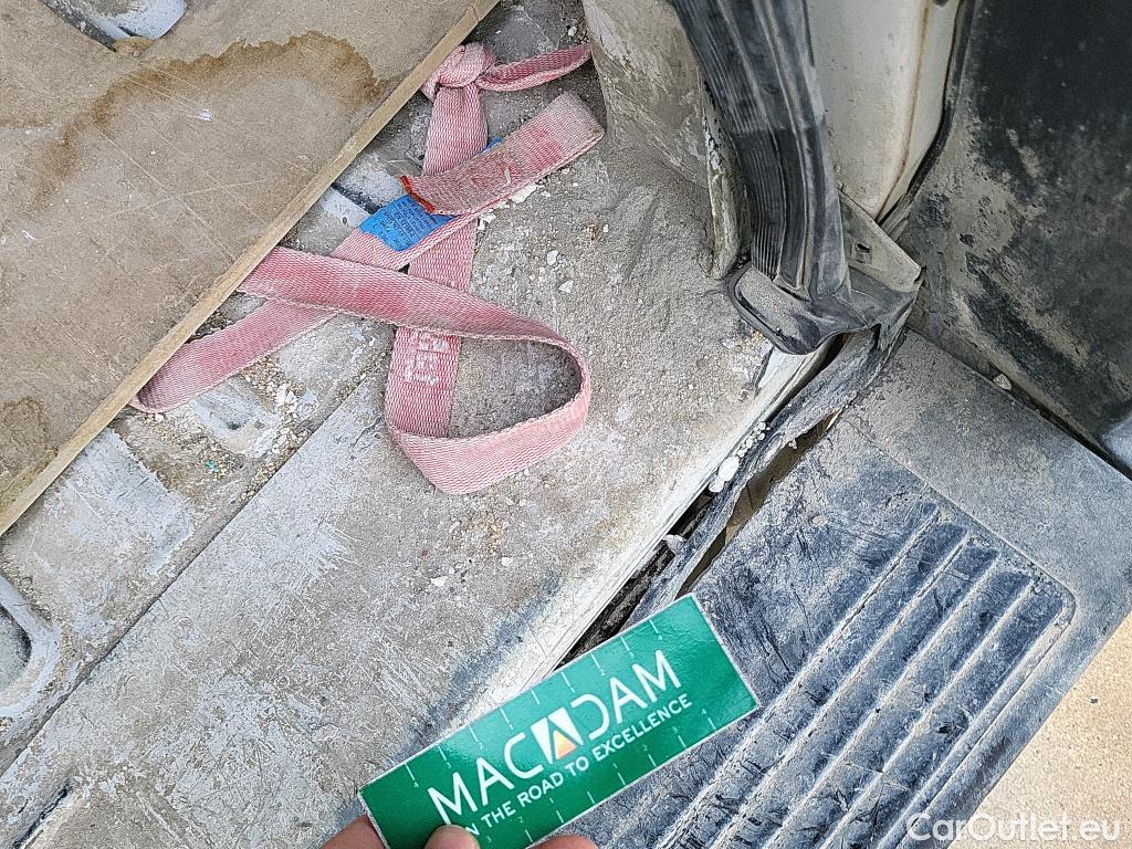  Citroen  Jumper CITROEN  / 2014 / 4P / furgón BlueHDi 88KW (120CV) Furgón 35L2H2 #36