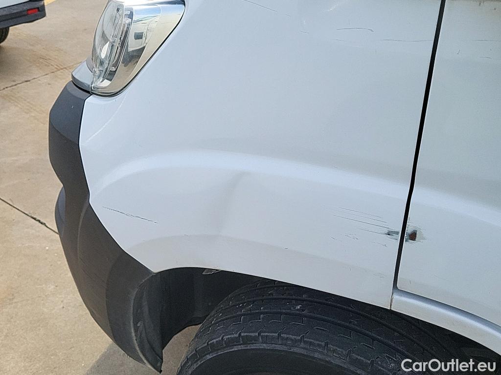  Citroen  Jumper CITROEN  / 2014 / 4P / furgón BlueHDi 88KW (120CV) Furgón 35L2H2 #65