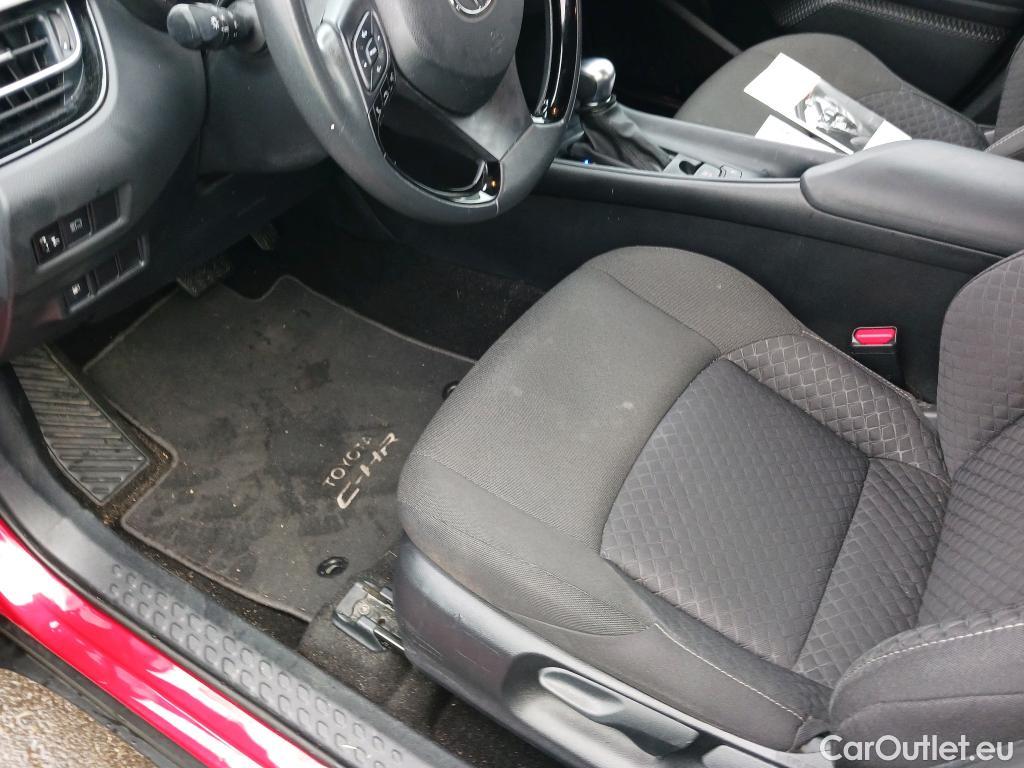  Toyota  C-HR TOYOTA  / 2019 / 5P / todoterreno 1.8 125H Active #13