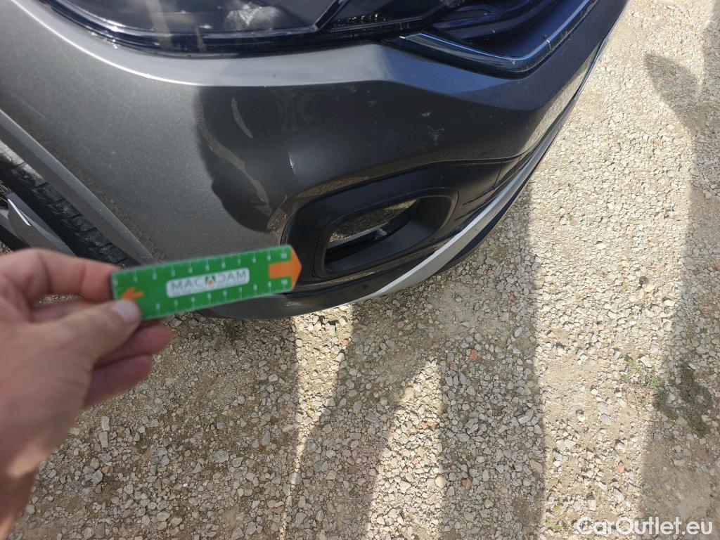  Volkswagen  T-CROSS VOLKSWAGEN  / 2018 / 5P / todoterreno Advance 1.0 TSI 85kW (115CV) DSG (AC) #24