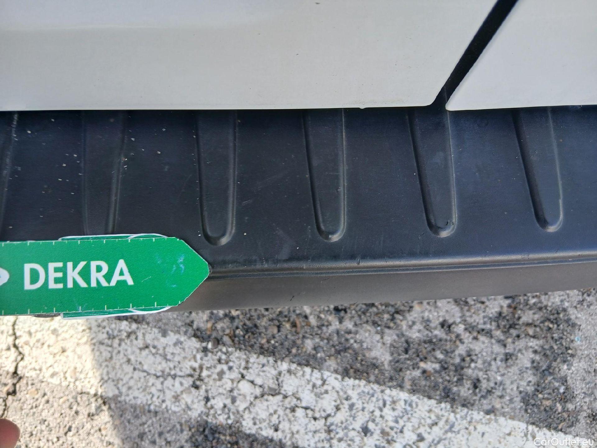  Ford  Transit FORD  Custom / 2012 / 4P / furgón 340 L1 Van Trend Plug-in Hybrid 92,9 kW #7