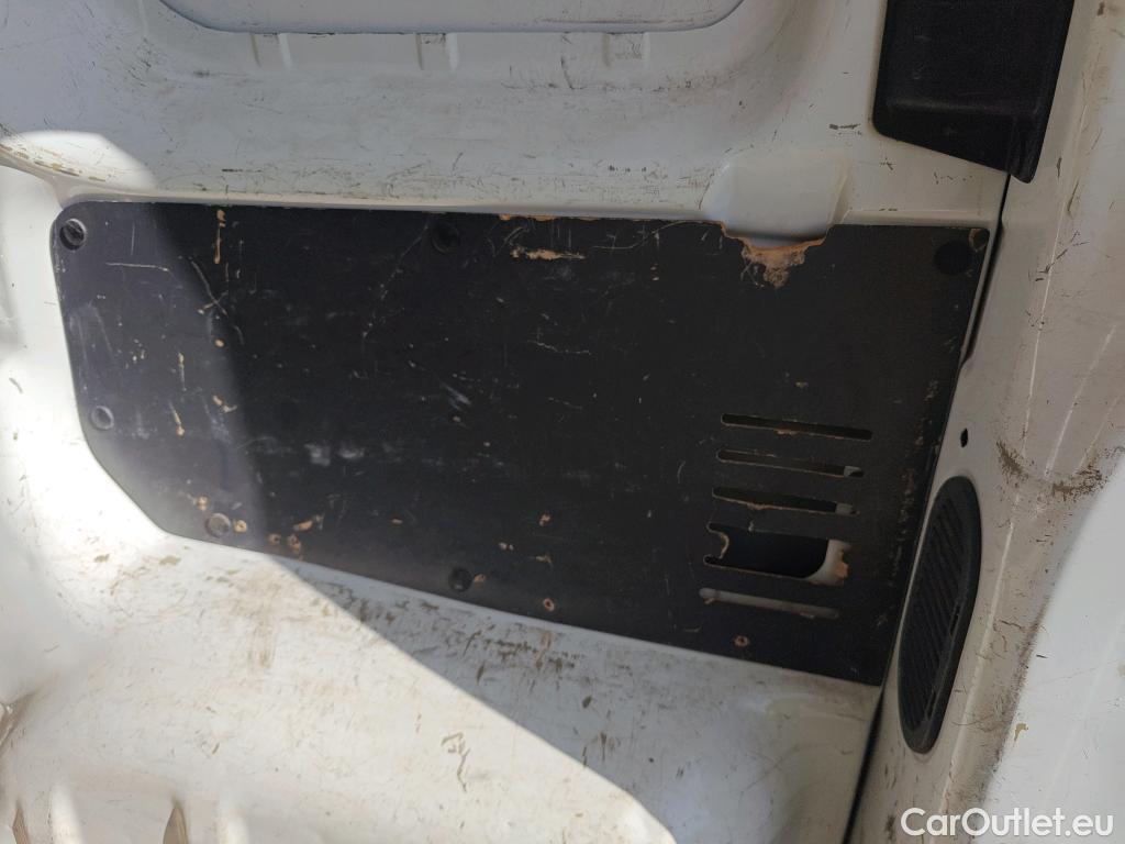  Citroen  Jumpy CITROEN  / 2016 / 4P / furgón Talla XS BlueHDi 120 S&S 6v CityVan #57