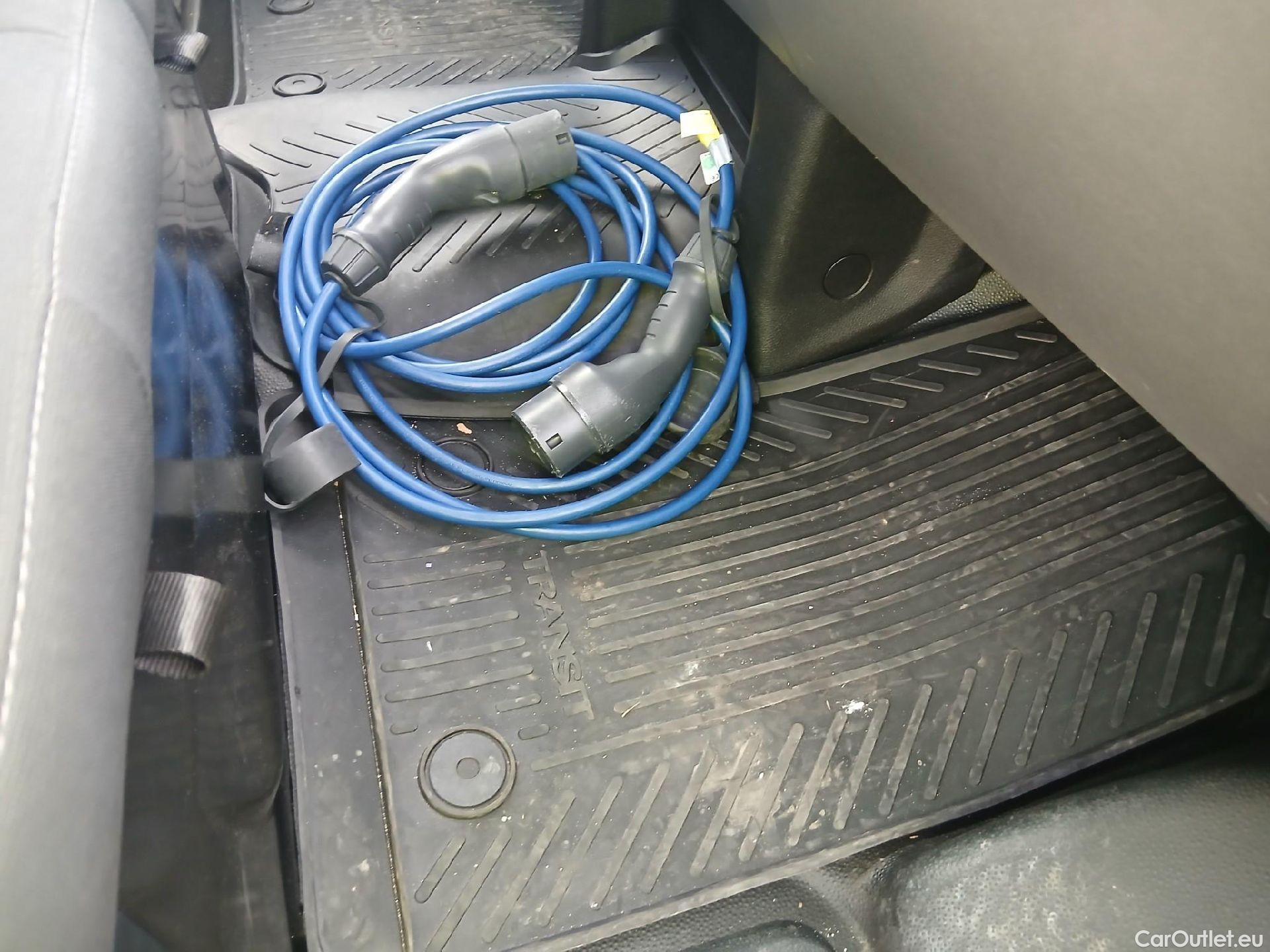  Ford  Transit FORD  Custom / 2012 / 4P / furgón 340 L1 Van Trend Plug-in Hybrid 92,9 kW #3