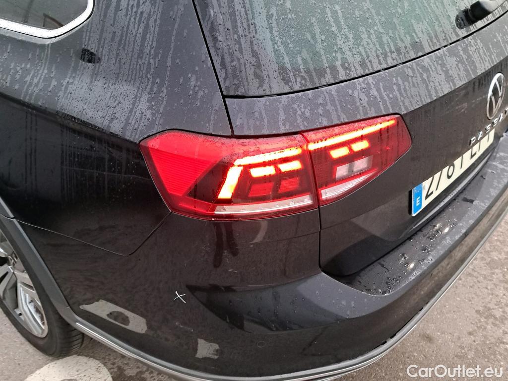  Volkswagen  Passat VOLKSWAGEN  / 2019 / 5P / familiar Alltrack 2.0 TDI 147kW (200CV) 4Mot DSG #1