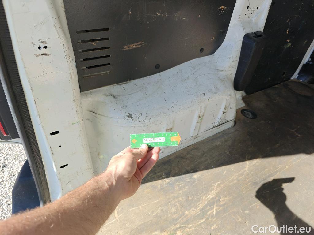  Citroen  Jumpy CITROEN  / 2016 / 4P / furgón Talla XS BlueHDi 120 S&S 6v CityVan #25