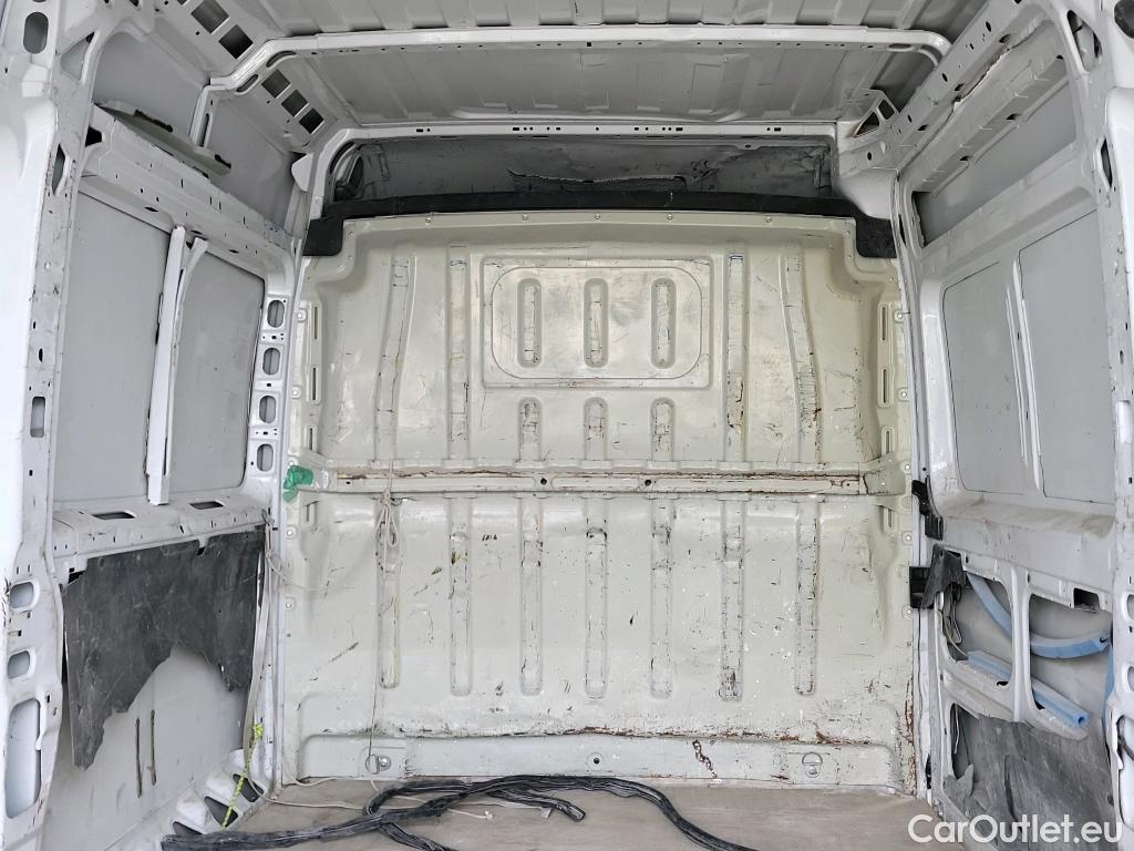  Citroen  Jumper CITROEN  / 2014 / 4P / furgón BlueHDi 88KW (120CV) Furgón 35L2H2 #37