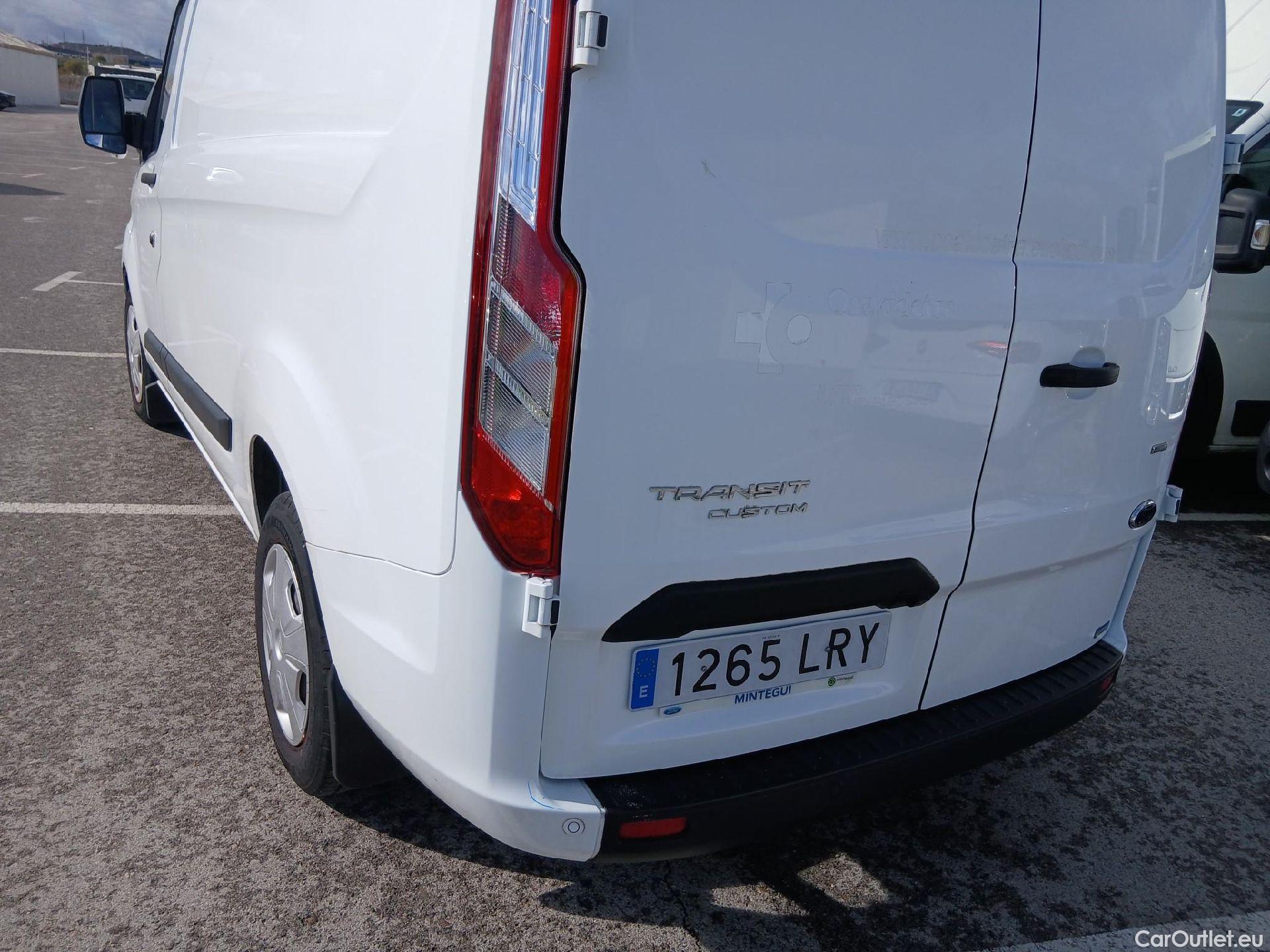  Ford  Transit FORD  Custom / 2012 / 4P / furgón 340 L1 Van Trend Plug-in Hybrid 92,9 kW #5