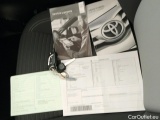 Toyota  Yaris TOYOTA  / 2017 / 5P / berlina con portón 1.5 100H Active #9