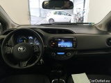  Toyota  Yaris TOYOTA  / 2017 / 5P / berlina con portón 1.5 100H Active #3
