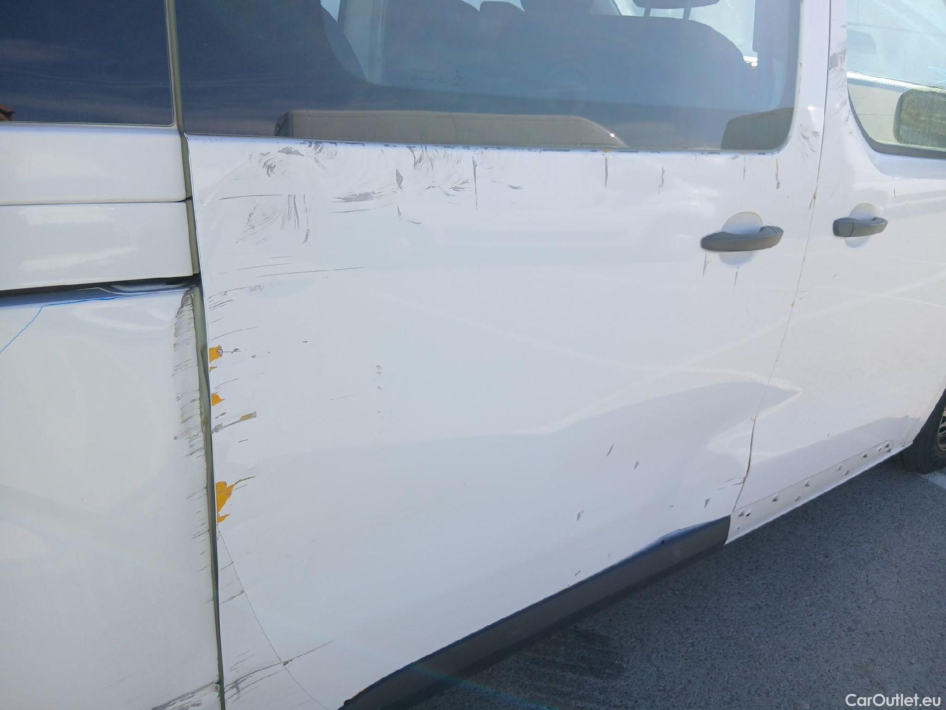  Peugeot  Expert PEUGEOT  / 2016 / 4P / combi Combi 1.6 BlueHDi 88KW (120CV) Long #29