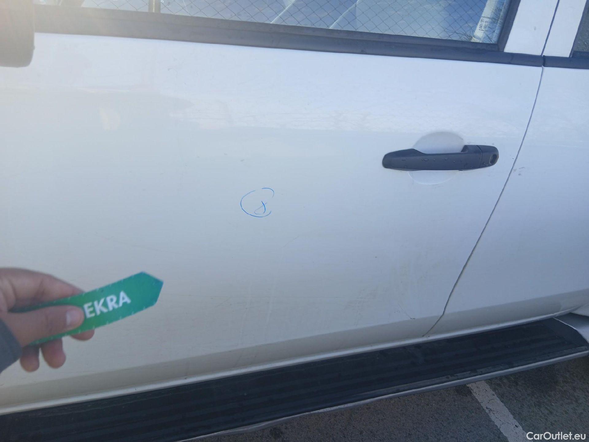  Mitsubishi  L200 MITSUBISHI  / 2019 / 4P / pickup doble cabina D/C 220 DI-D M-Pro #23