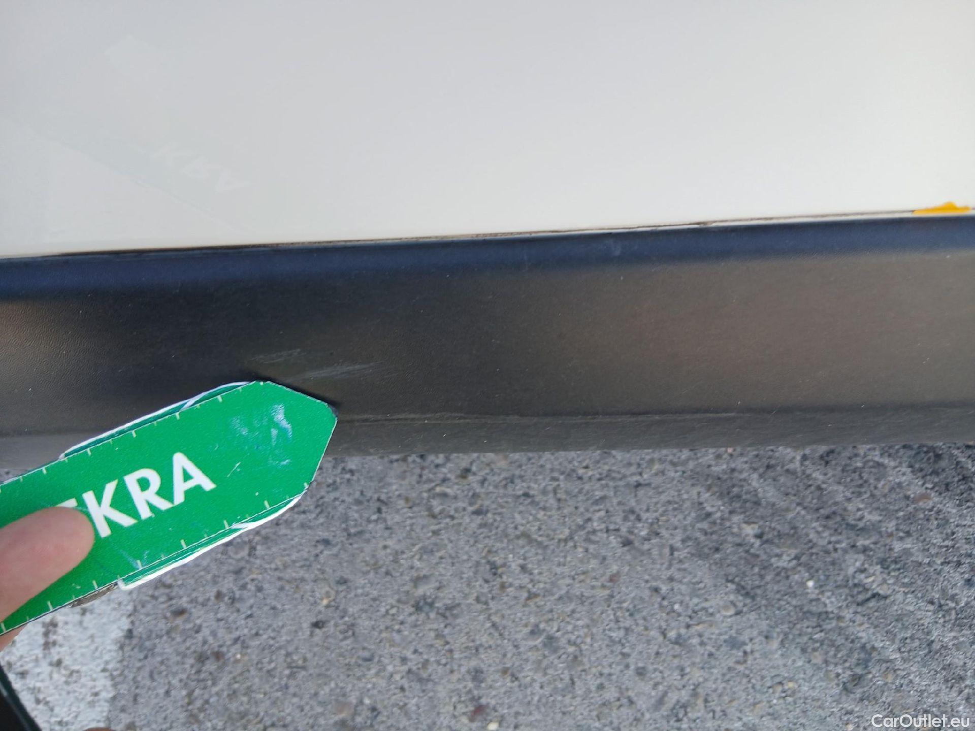  Peugeot  Expert PEUGEOT  / 2016 / 4P / combi Combi 1.6 BlueHDi 88KW (120CV) Long #32