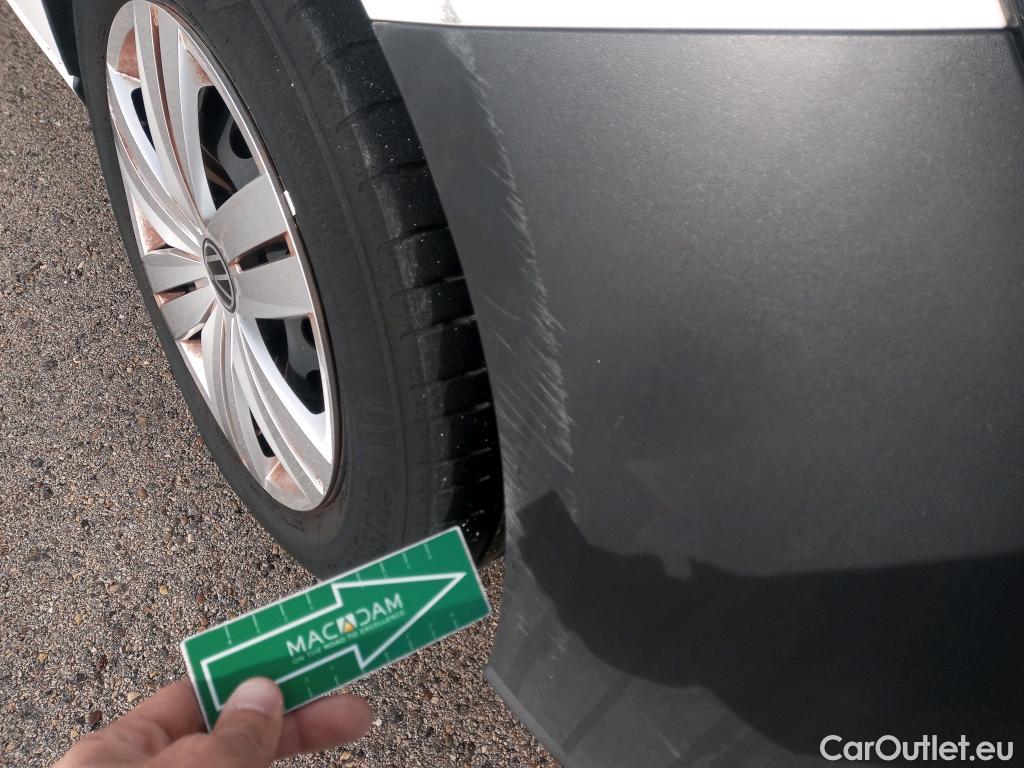  Volkswagen  Caddy VOLKSWAGEN  / 2020 / 4P / combi Kombi 2.0 TDI 75kW (102CV) (CX) #9