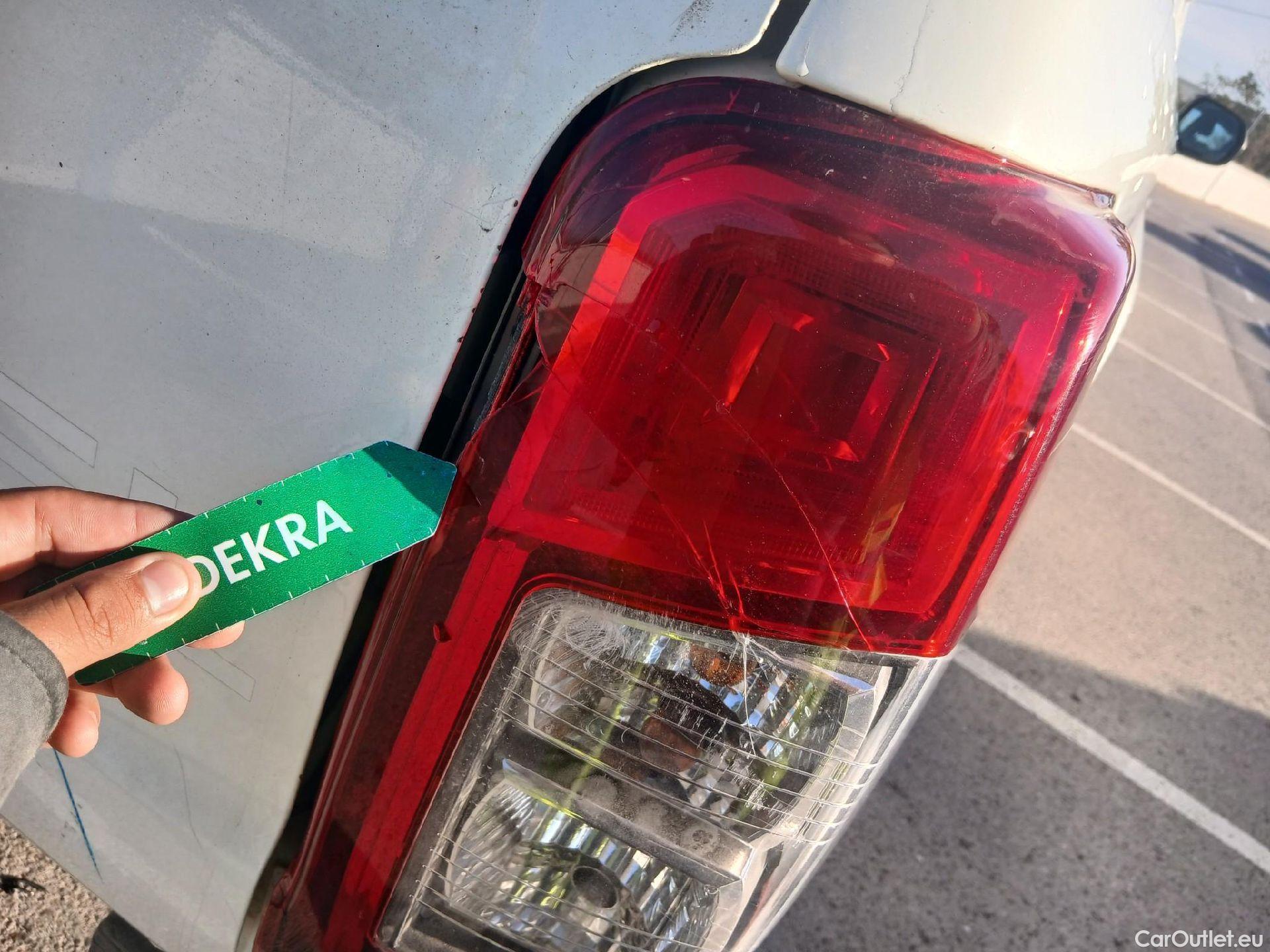  Mitsubishi  L200 MITSUBISHI  / 2019 / 4P / pickup doble cabina D/C 220 DI-D M-Pro #37