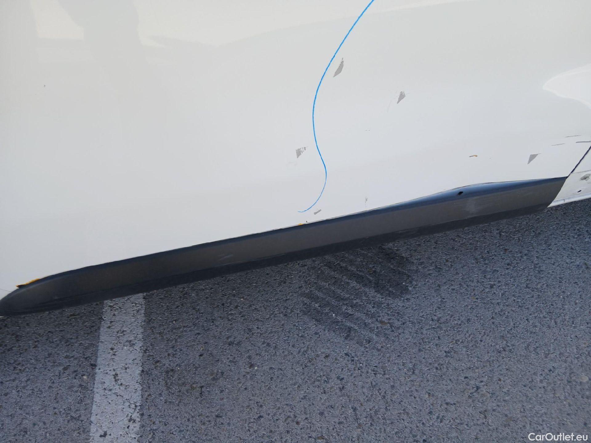  Peugeot  Expert PEUGEOT  / 2016 / 4P / combi Combi 1.6 BlueHDi 88KW (120CV) Long #31