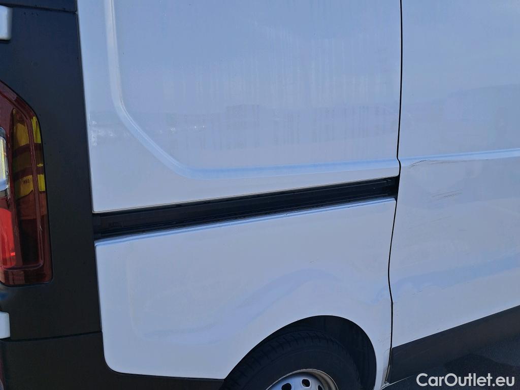  Nissan  NV300 NISSAN  / 2016 / 4P / furgón 2.0dCi 88kW (120CV) L1H1 1T Optima #3