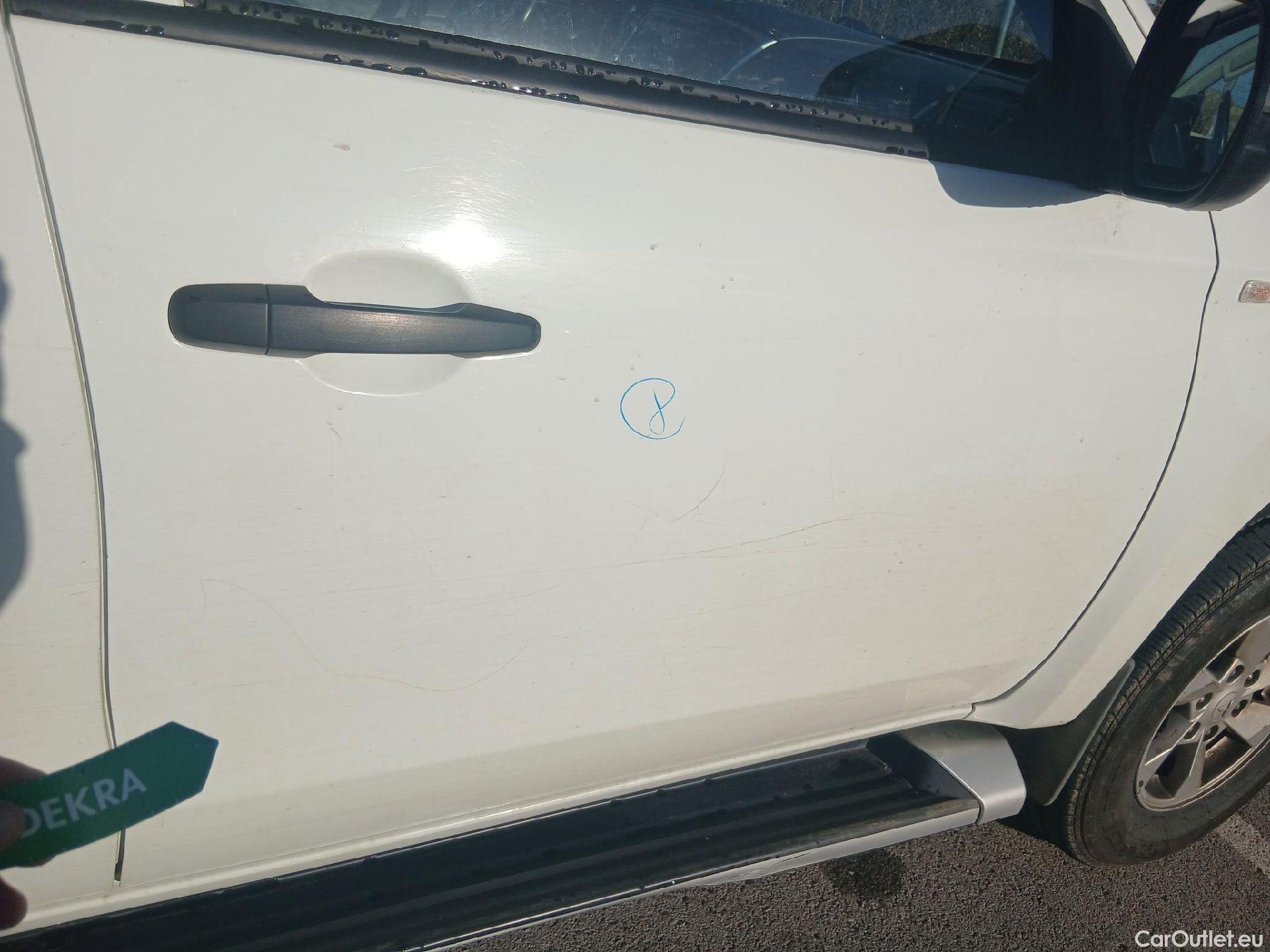  Mitsubishi  L200 MITSUBISHI  / 2019 / 4P / pickup doble cabina D/C 220 DI-D M-Pro #40