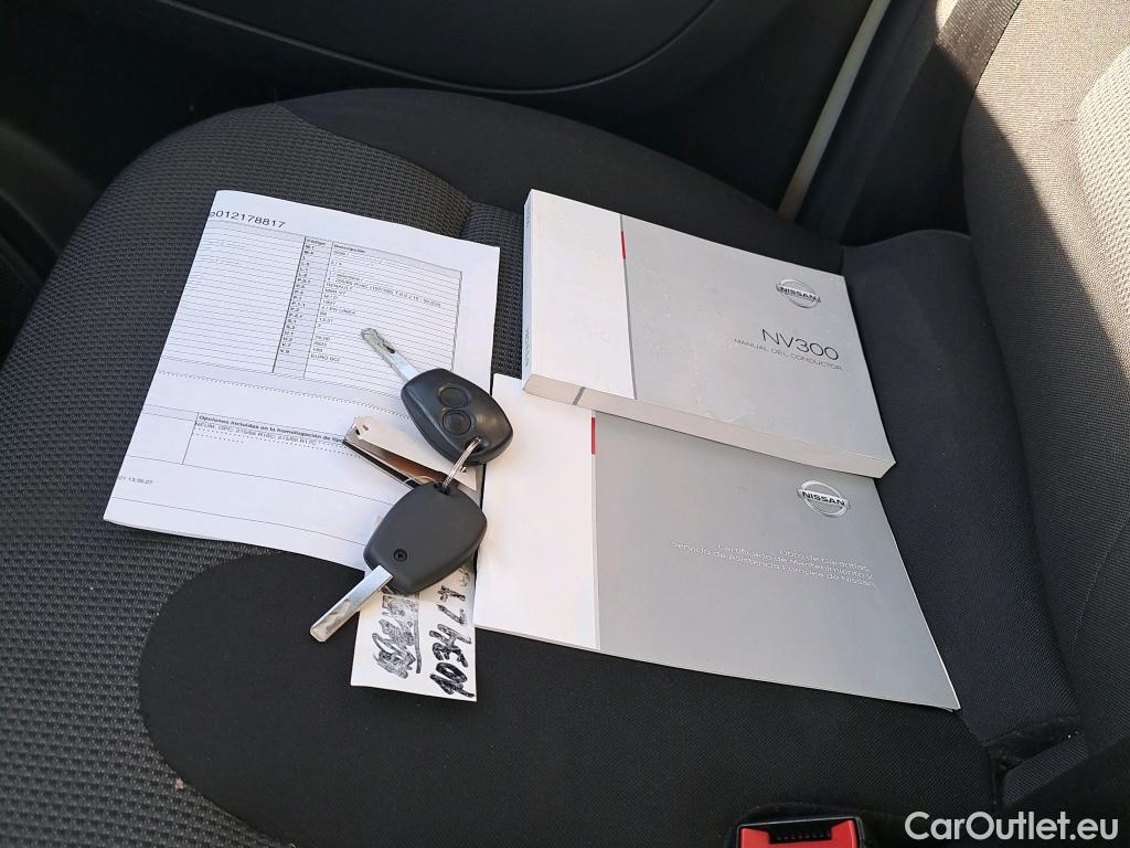  Nissan  NV300 NISSAN  / 2016 / 4P / furgón 2.0dCi 88kW (120CV) L1H1 1T Optima #35