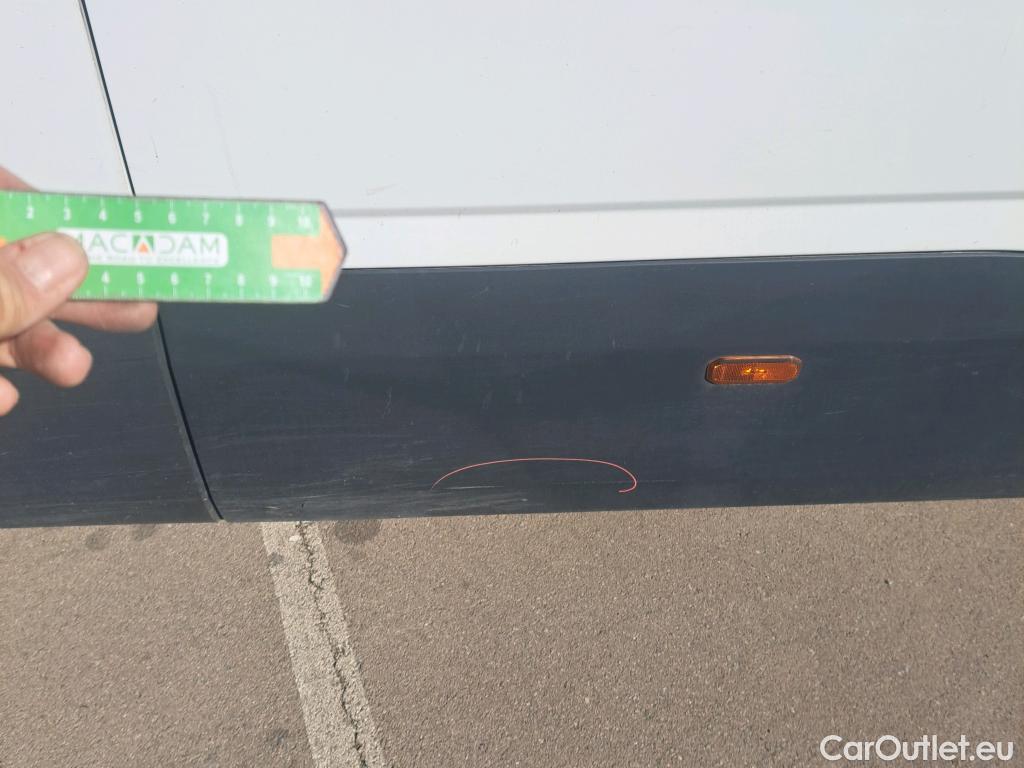  Iveco  Daily IVECO  / 2019 / 4P / combi 35S 14H V 4100/H2 16H M3 #85