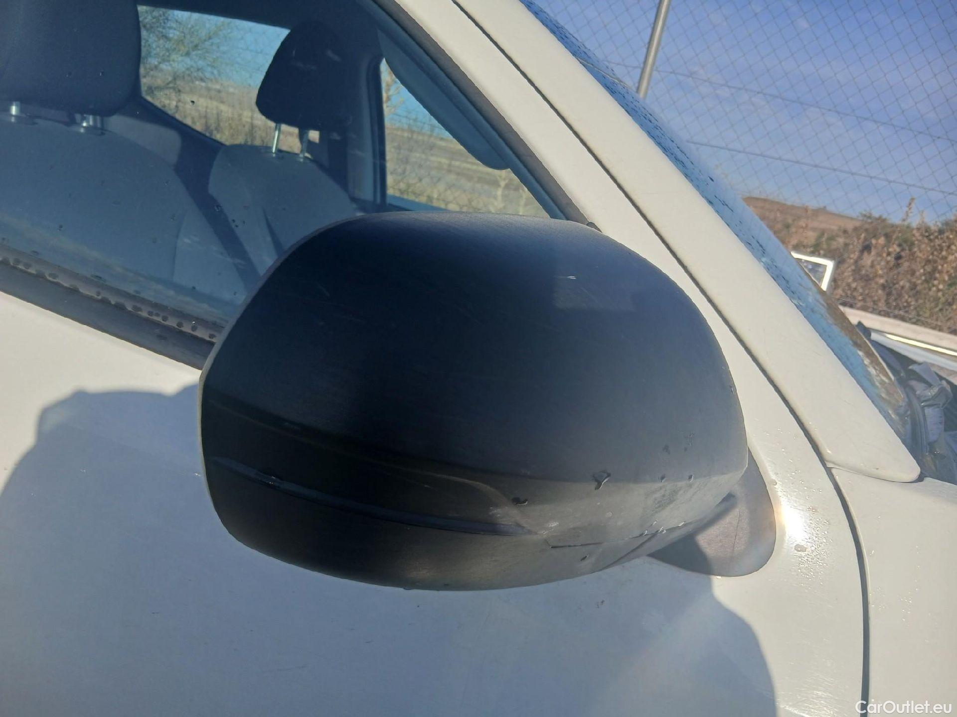  Mitsubishi  L200 MITSUBISHI  / 2019 / 4P / pickup doble cabina D/C 220 DI-D M-Pro #45