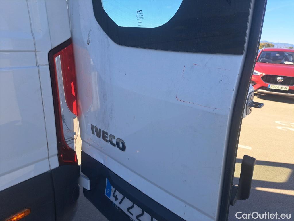  Iveco  Daily IVECO  / 2019 / 4P / combi 35S 14H V 4100/H2 16H M3 #58