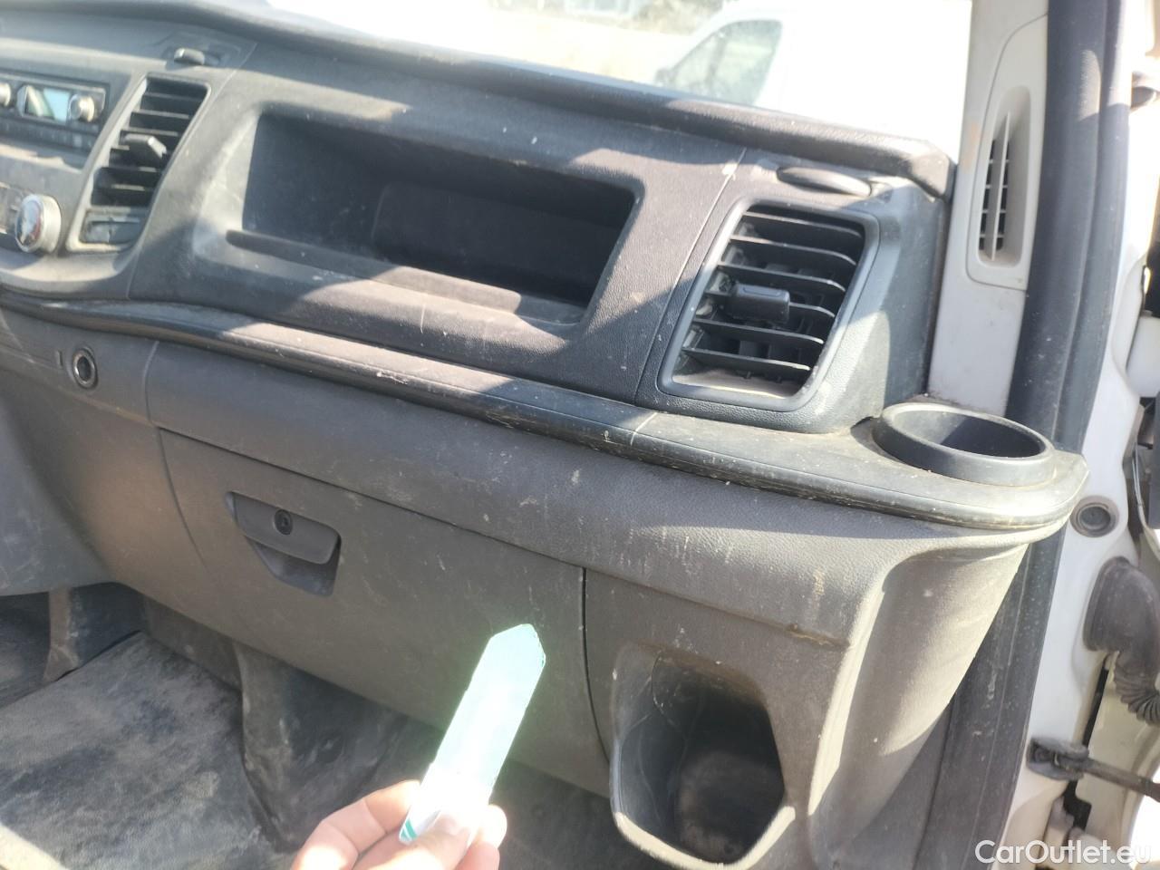  Ford  Transit  Custom Furgón 280 L1 Trend TDCi 105CV MT6 E6dT #83