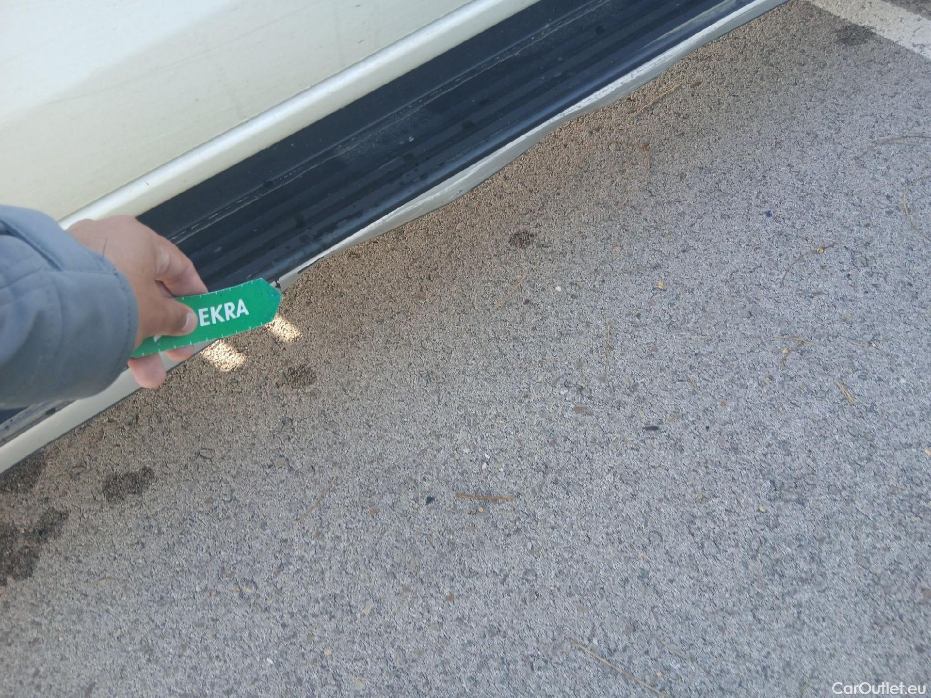  Mitsubishi  L200 MITSUBISHI  / 2019 / 4P / pickup doble cabina D/C 220 DI-D M-Pro #29