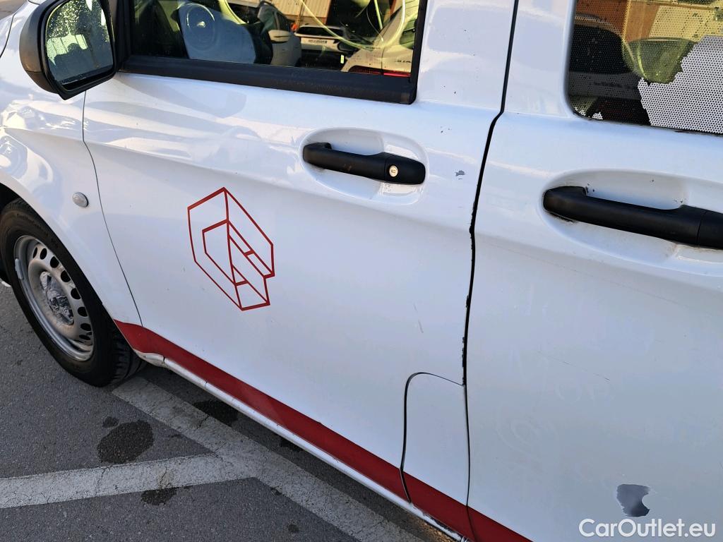  Mercedes  Vito  Tourer 109/110/111/114 CDI FWD Larga (447.703) 1.7 100CV MT6 E6dT #26