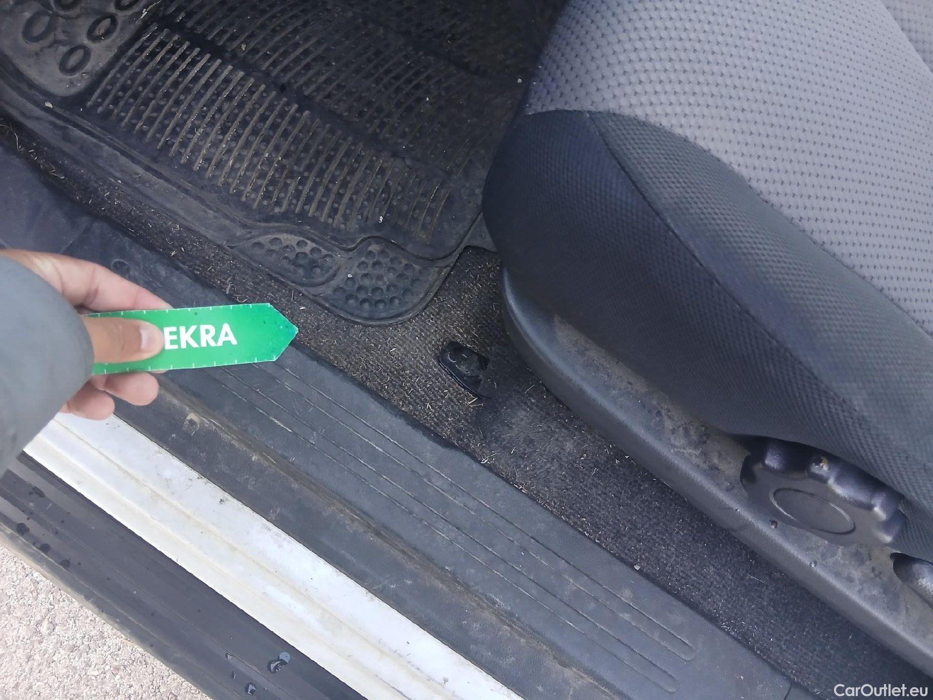  Mitsubishi  L200 MITSUBISHI  / 2019 / 4P / pickup doble cabina D/C 220 DI-D M-Pro #1