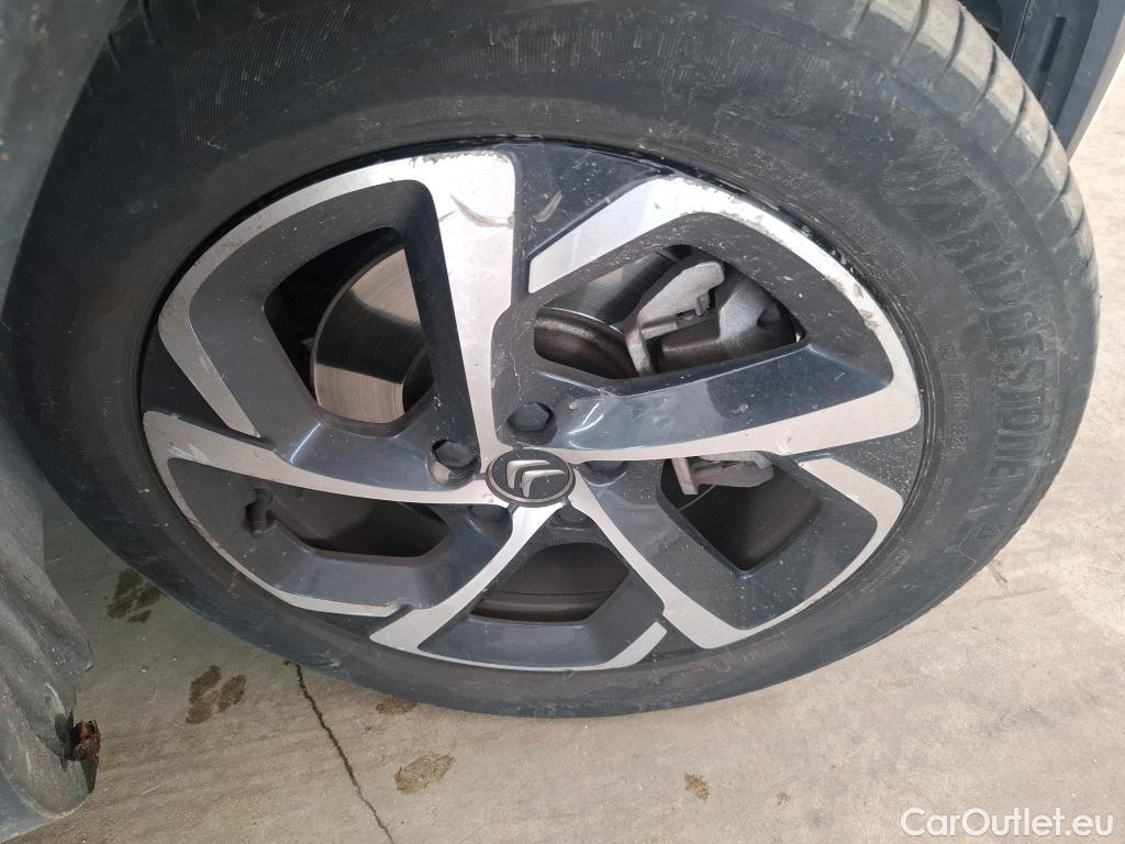  Citroen  C5 CITROEN  Aircross / 2018 / 5P / SUV Hybrid 225 ë-EAT8 C-Series(SP) #63