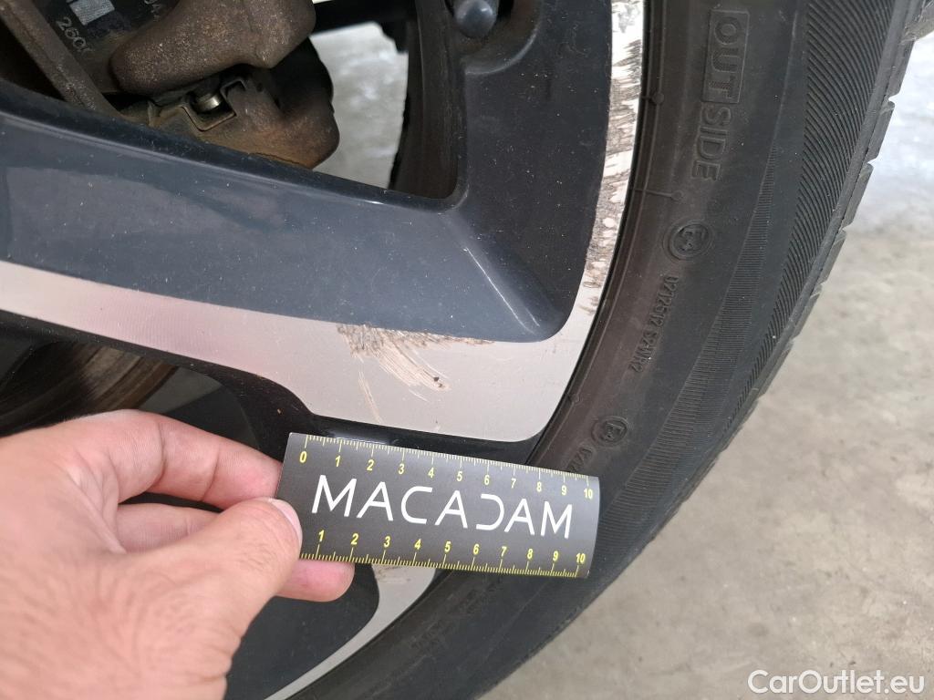  Citroen  C5 CITROEN  Aircross / 2018 / 5P / SUV Hybrid 225 ë-EAT8 C-Series(SP) #58