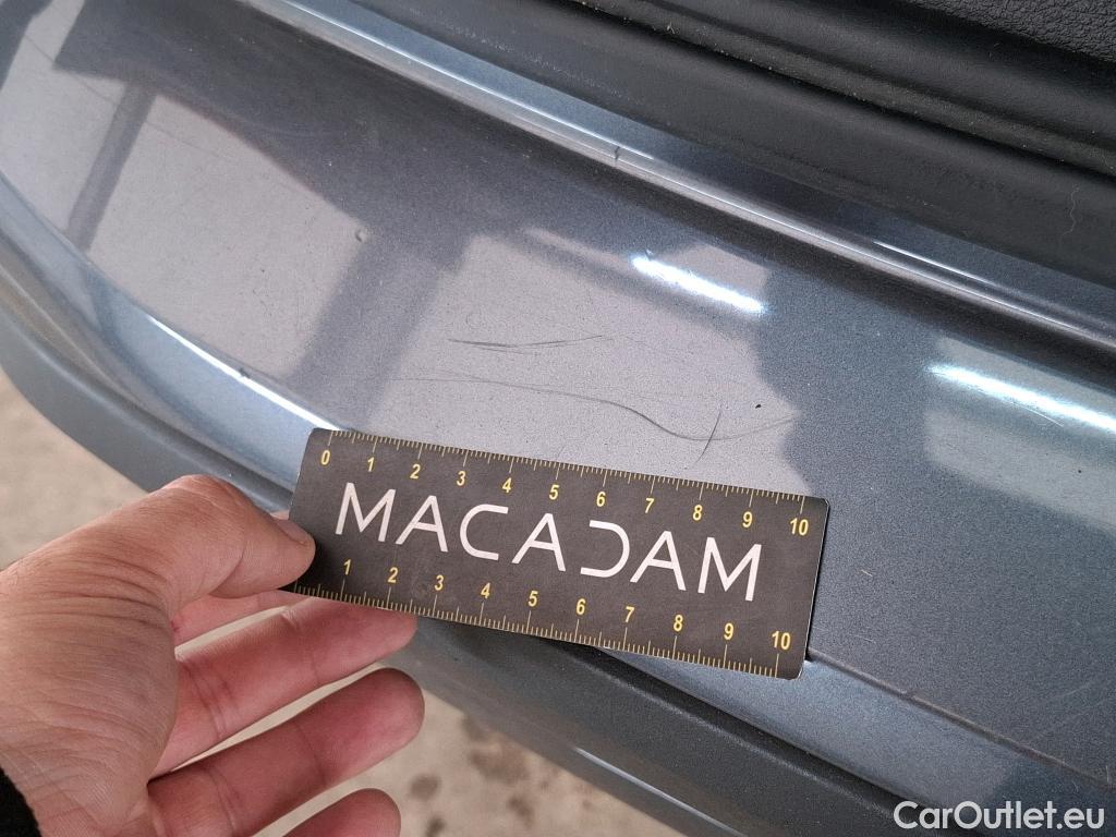  Bmw  X1 BMW  / 2019 / 5P / SUV sDrive16d Business Design DKG7 #27