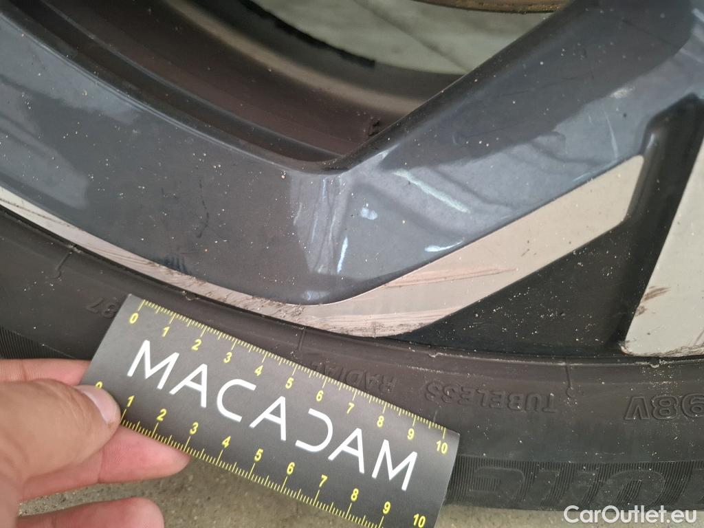  Citroen  C5 CITROEN  Aircross / 2018 / 5P / SUV Hybrid 225 ë-EAT8 C-Series(SP) #26