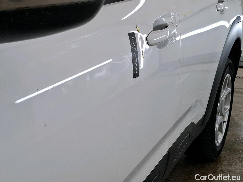  Citroen  C4 Cactus  Feel Business 1.2 PureTech 110CV BVM6 E6dT #11