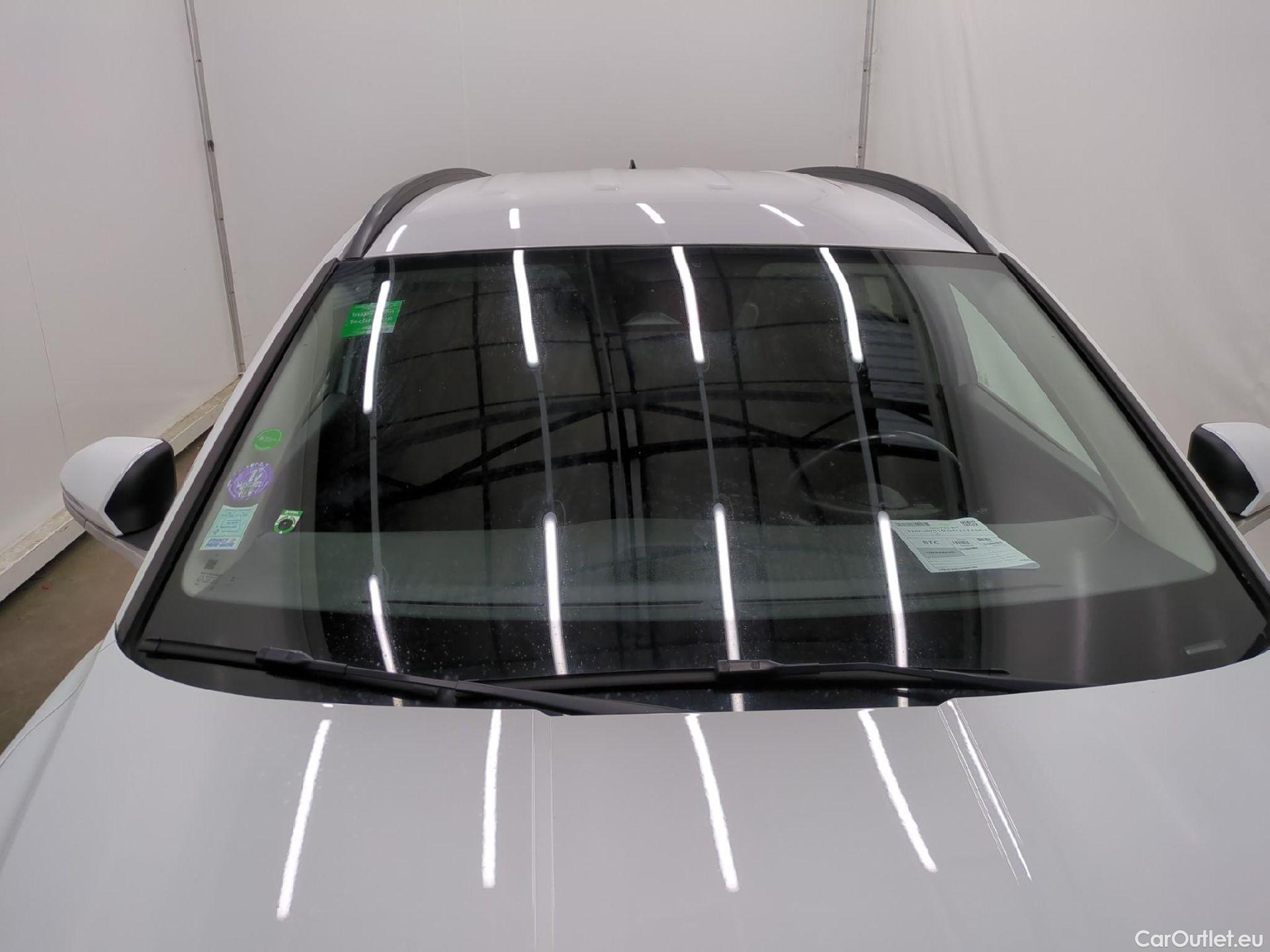  Hyundai  Tucson HYUNDAI  / 2020 / 5P / SUV 1.6 T-GDI 150 DCT-7 HYBRID 48V CREATIVE #6