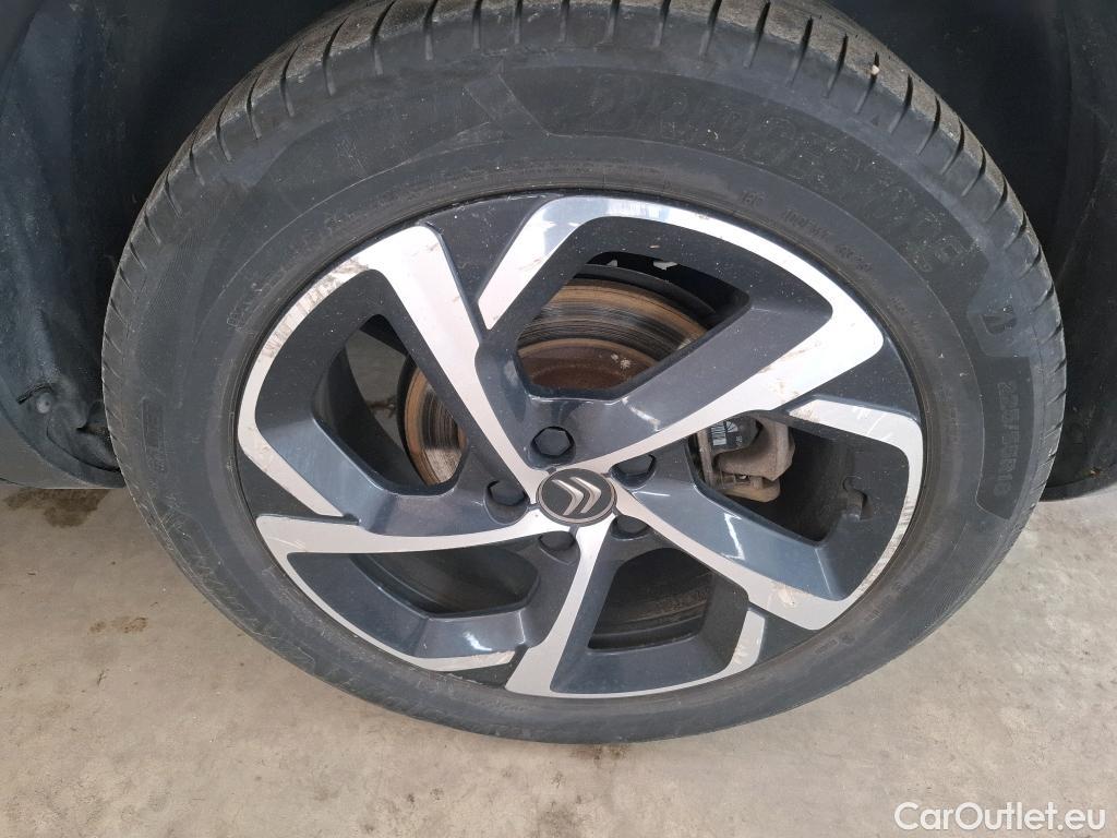  Citroen  C5 CITROEN  Aircross / 2018 / 5P / SUV Hybrid 225 ë-EAT8 C-Series(SP) #52