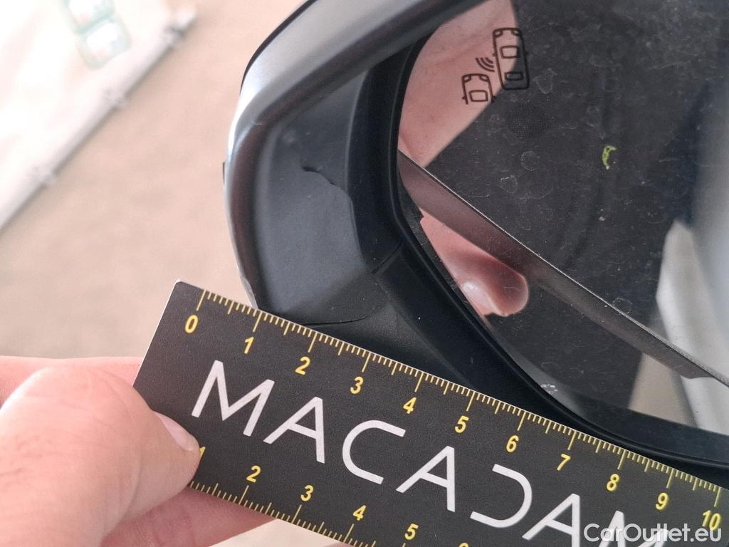  Citroen  C5 CITROEN  Aircross / 2018 / 5P / SUV Hybrid 225 ë-EAT8 C-Series(SP) #6