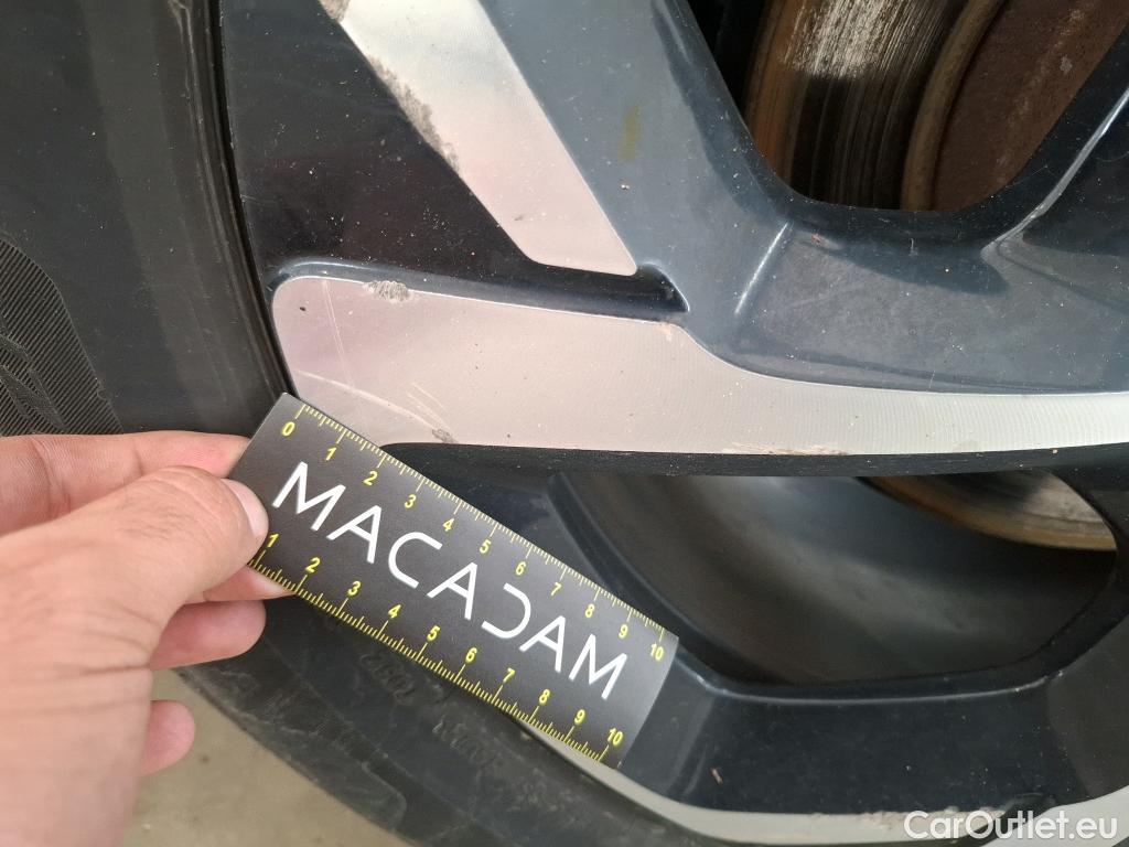  Citroen  C5 CITROEN  Aircross / 2018 / 5P / SUV Hybrid 225 ë-EAT8 C-Series(SP) #55