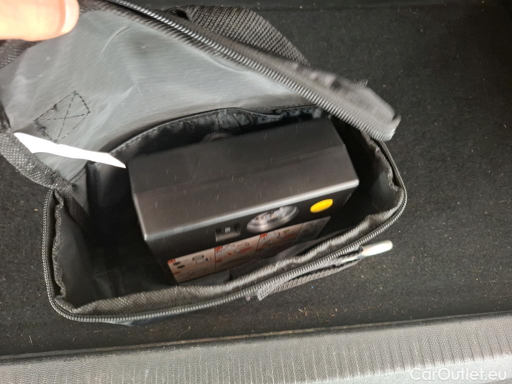  Citroen  C5 CITROEN  Aircross / 2018 / 5P / SUV Hybrid 225 ë-EAT8 C-Series(SP) #92