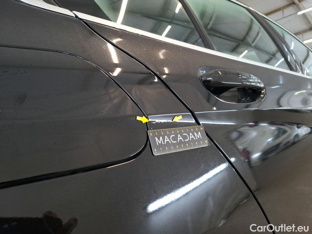  Bmw  Serie 1 BMW Série 1 / 2019 / 5P / Berline 1.5 118I DKG7 Business Design #4