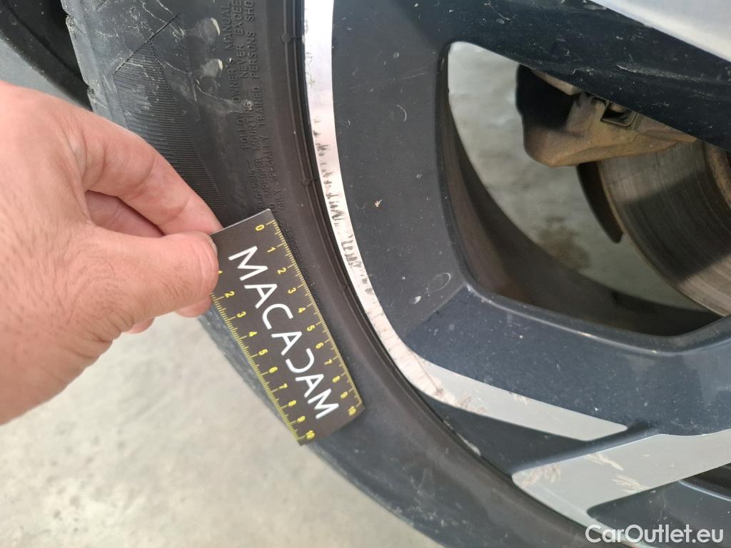  Citroen  C5 CITROEN  Aircross / 2018 / 5P / SUV Hybrid 225 ë-EAT8 C-Series(SP) #50