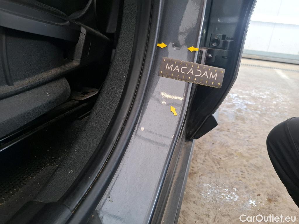  Bmw  X1 BMW  / 2019 / 5P / SUV sDrive16d Business Design DKG7 #38