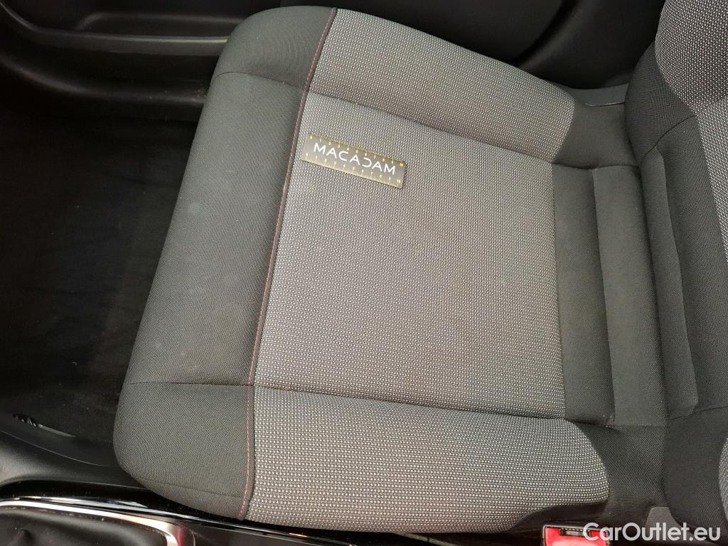  Citroen  C4 Cactus  Feel Business 1.2 PureTech 110CV BVM6 E6dT #16