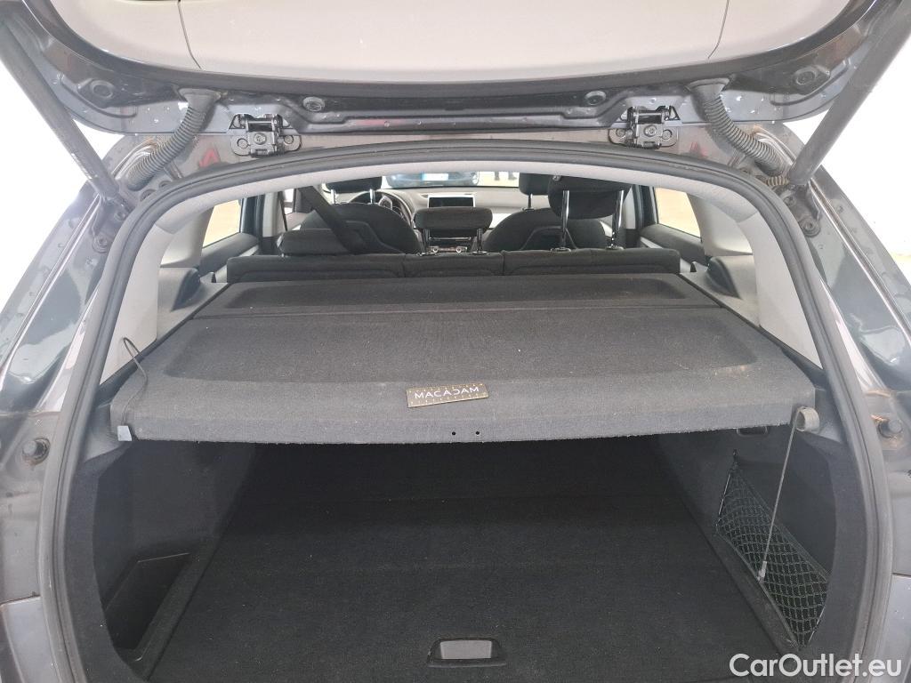  Bmw  X1 BMW  / 2019 / 5P / SUV sDrive16d Business Design DKG7 #63