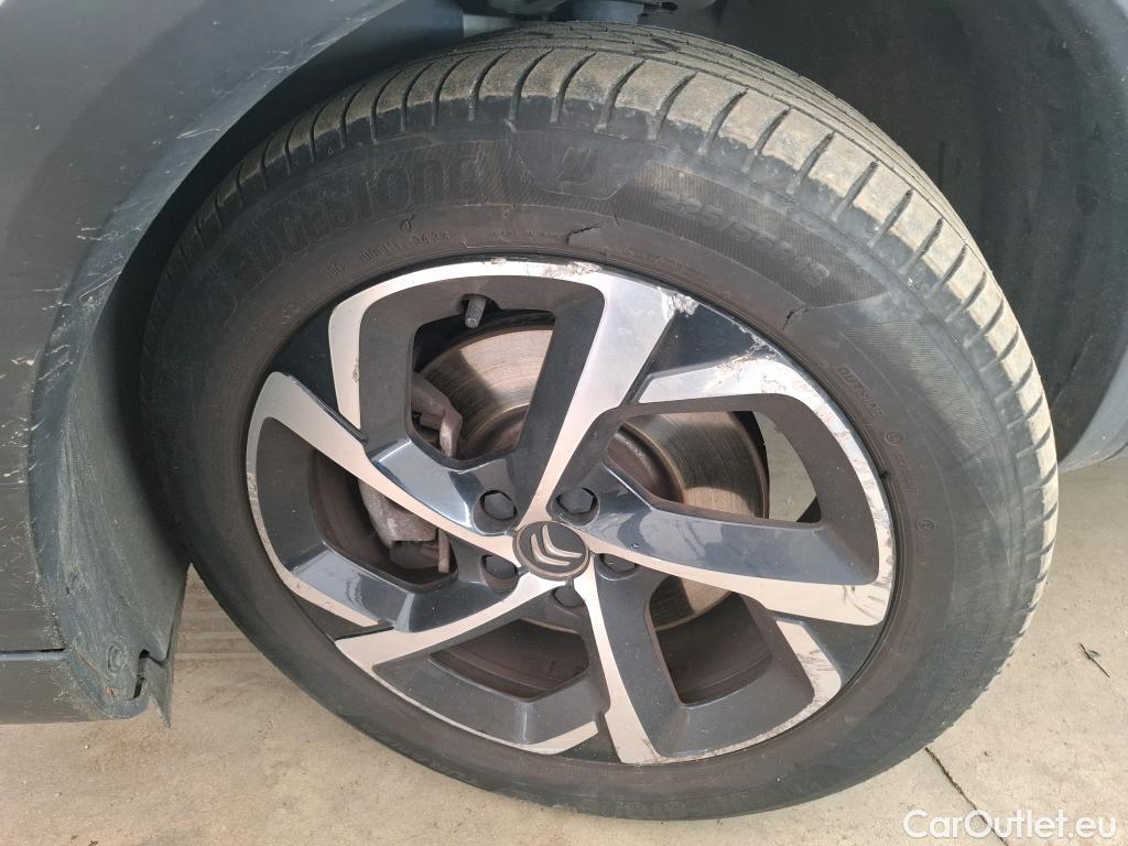  Citroen  C5 CITROEN  Aircross / 2018 / 5P / SUV Hybrid 225 ë-EAT8 C-Series(SP) #35